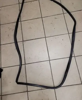 Toyota Auris 150 Front door rubber seal