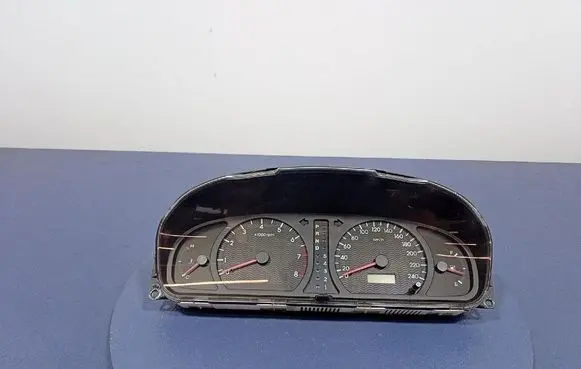 Speedometer (instrument cluster)