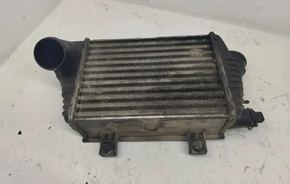 Volkswagen Transporter - Caravelle T4 Intercooler radiator 701145805A