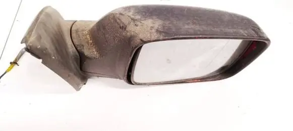 Nissan X-Trail T30 Front door electric wing mirror E13010621