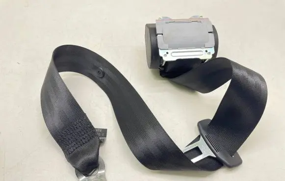 Audi A6 S6 C6 4F Rear seatbelt 4F0857805E