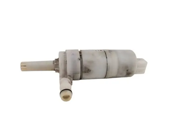 Volvo XC90 Windscreen/windshield washer pump 30663273