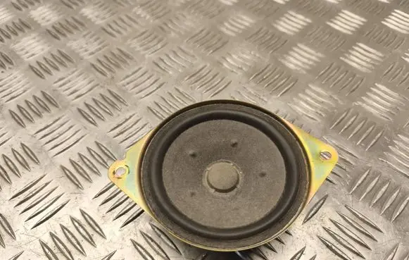 Toyota Yaris Panel speaker 861600D010 864600D010 902275499421