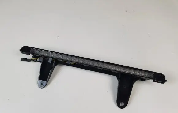 Audi A2 Third/center stoplight 8Z0945097