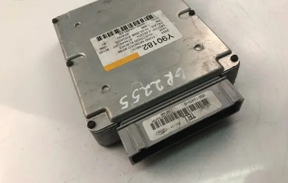 Ford Mondeo MK II Engine control unit/module ECU 95BB12A650KB