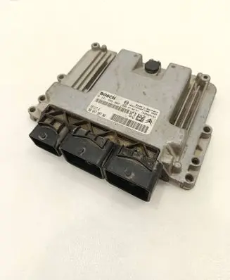 Peugeot 207 Engine control unit/module 9664738780 9663193580 0261S04008