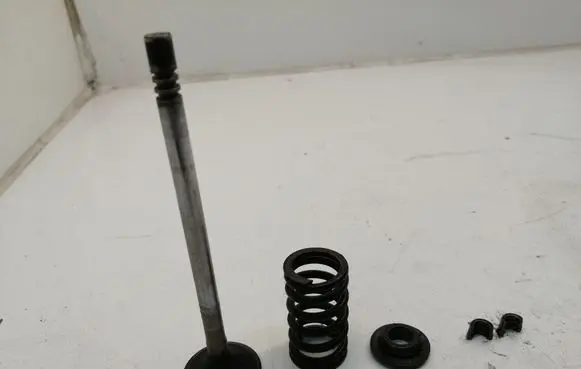 Ford Transit Valve 
