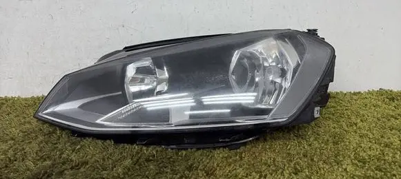 Volkswagen Golf VII Headlight/headlamp 5G1941005 90023345