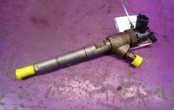 Fiat Fiorino Fuel injector 0445110183