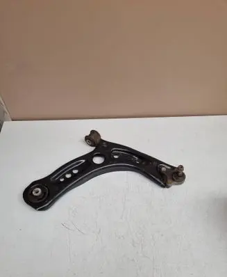 Skoda Octavia Mk3 (5E) Front lower control arm/wishbone 5q0407182a