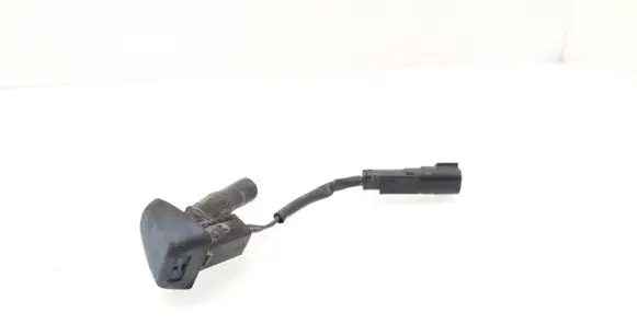 Volvo XC60 Windshield washer spray nozzle 30796027