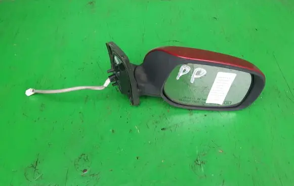 Toyota Corolla E140 E150 Front door electric wing mirror