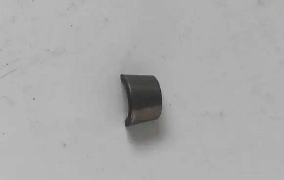 Dodge RAM Head Valve Retaining Insert/Retainer 53010515AA