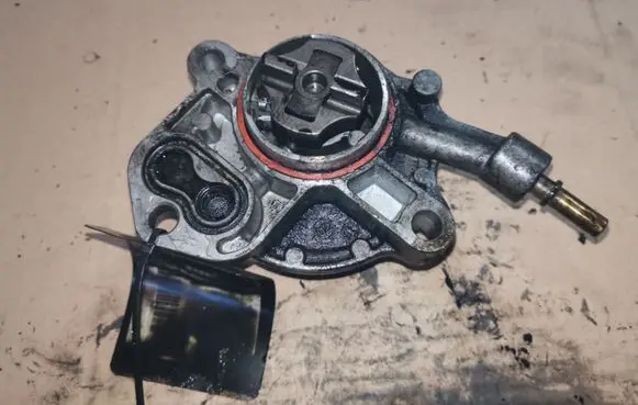 Citroen C5 Vacuum pump 9631971580