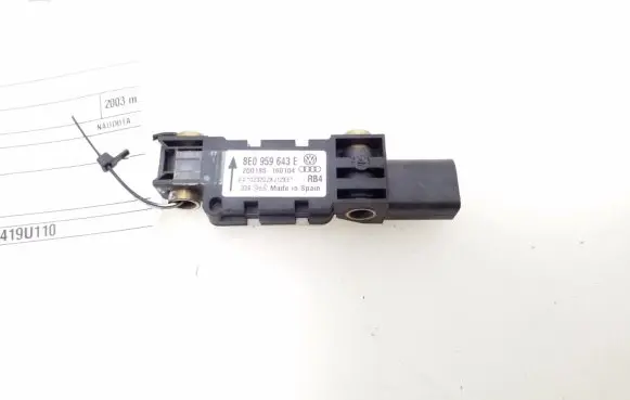 Audi A4 S4 B6 8E 8H Airbag deployment crash/impact sensor 8E0959643E