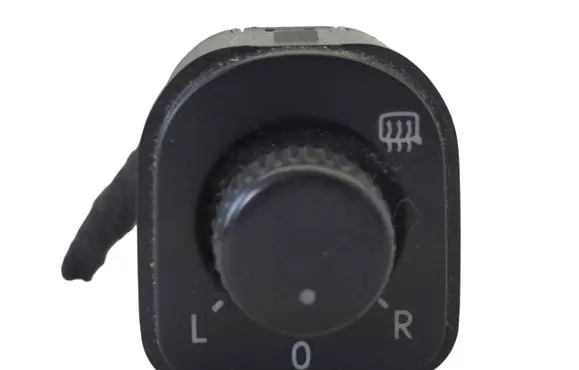 Volkswagen PASSAT B7 Wing mirror switch 1K0959565K