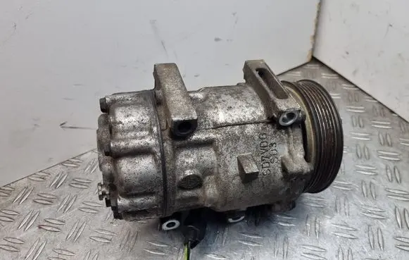 Ford Focus Air conditioning (A/C) compressor (pump) 3M5H19D629HD