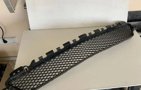 Mercedes-Benz C W205 Front bumper lower grill A2058850423