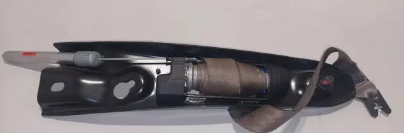 Volvo XC90 Front seatbelt 6008818