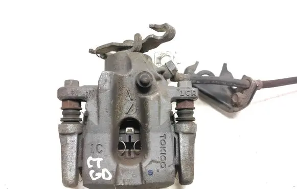 Lexus CT 200H Rear brake caliper