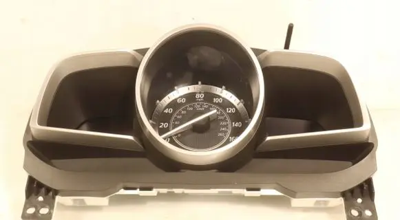 Mazda 3 III Clock BJS9C
