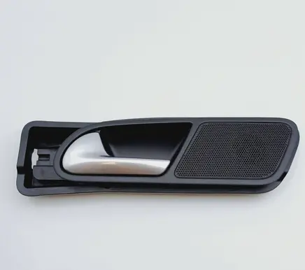 Volkswagen Tiguan Rear door interior handle 5N0839197