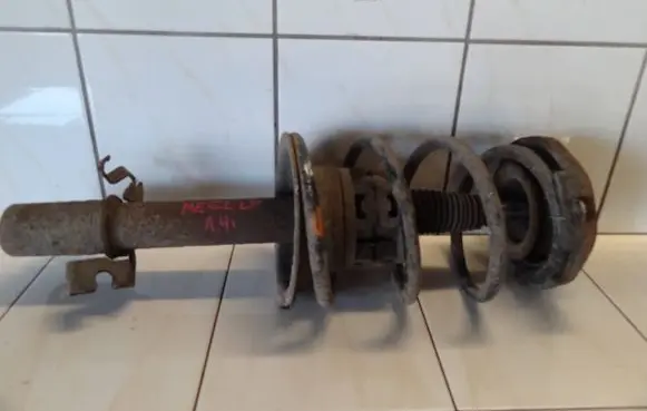 Renault Megane II Front shock absorber with coil spring