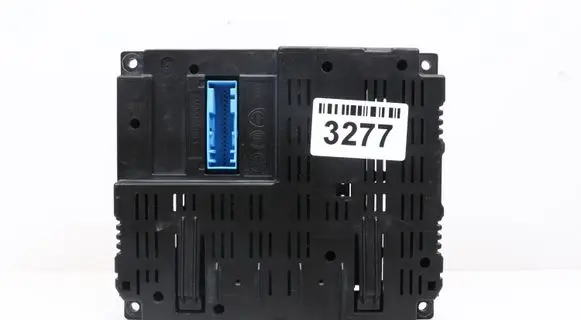 Fiat 500 Comfort/convenience module 51857617