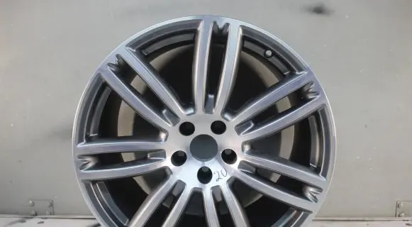 R20 alloy rim