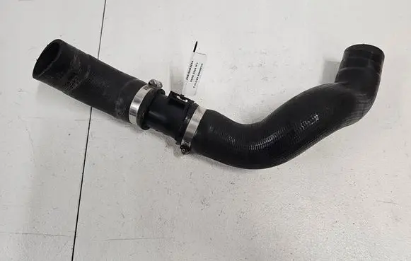 Honda CR-V Intercooler hose/pipe