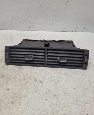 Audi A4 S4 B6 8E 8H Dash center air vent grill 8E0820951