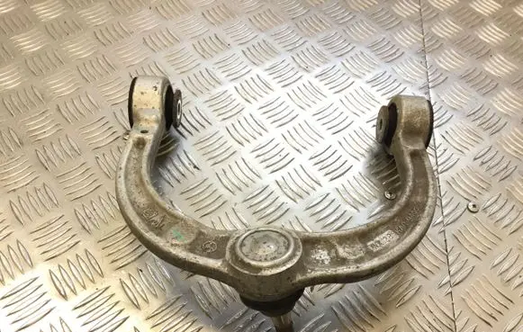 Mercedes-Benz C W205 Front upper control arm/wishbone KAG94582