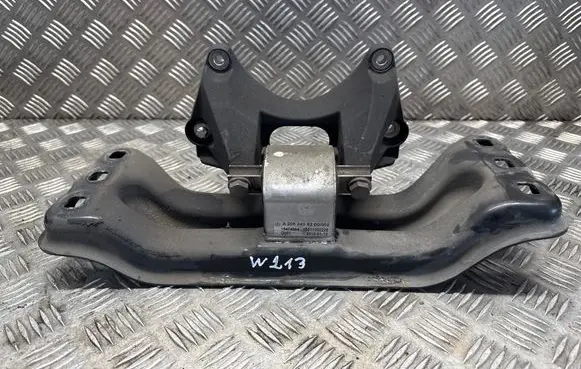 Mercedes-Benz E W213 Gearbox mounting bracket A2052405300