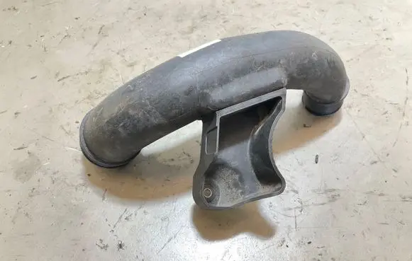 Ford Transit Courier Intercooler hose/pipe KK216F073BC