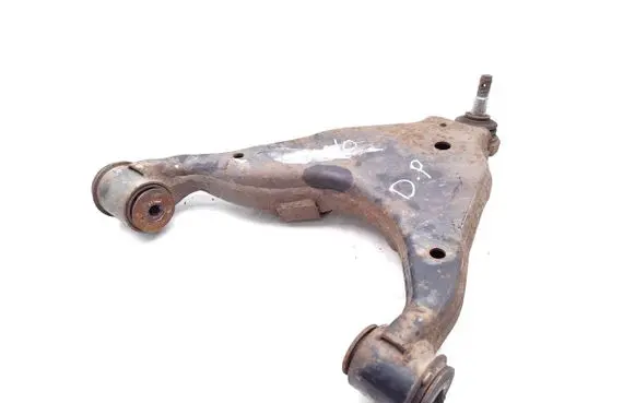 Toyota Land Cruiser (J120) Rear control arm