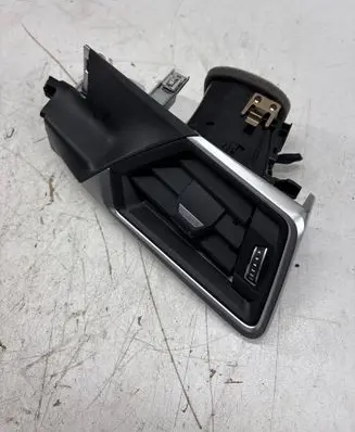 BMW i4 Dashboard air vent grill cover trim 9623077