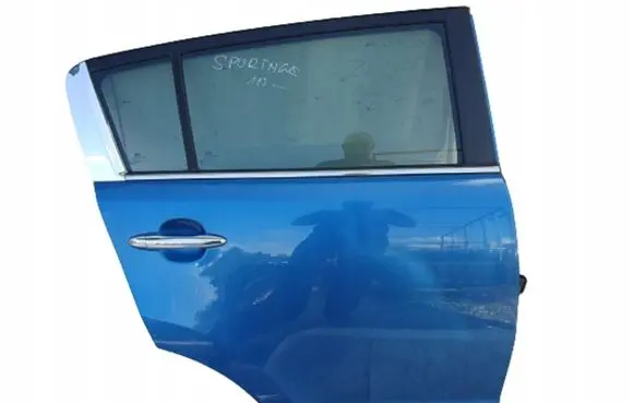 KIA Sportage Rear door