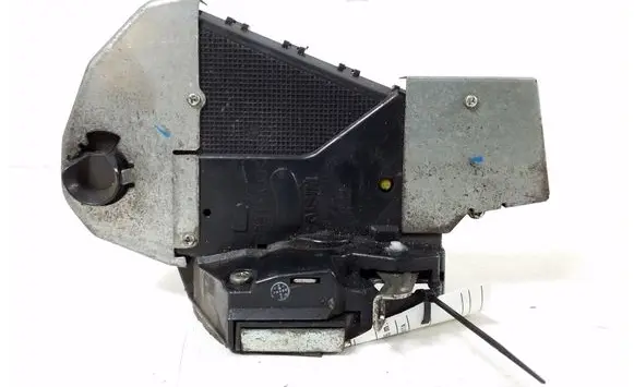 Toyota RAV 4 (XA30) Loading door lock 69110-42140