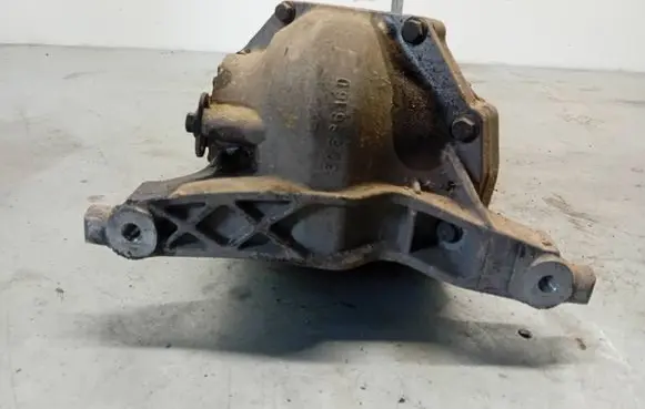 Volvo XC90 Rear differential 30686160