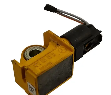 Mercedes-Benz C W204 Airbag deployment crash/impact sensor A2128210351