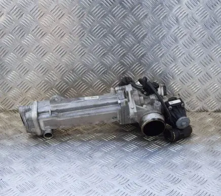 Volvo XC60 EGR valve cooler 31422233 31216665