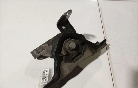 Opel Antara Engine mount bracket 