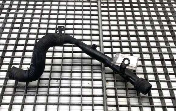 Jaguar F-Pace Engine coolant pipe/hose 