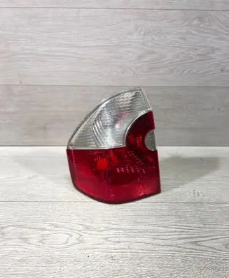 BMW X3 E83 Rear/tail lights 6990169 L515205