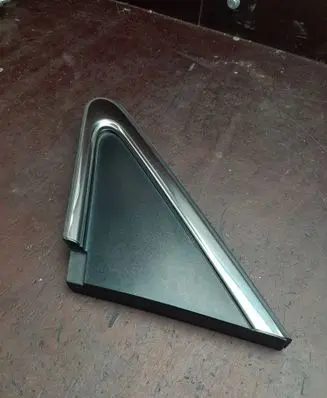 Toyota Avensis T270 Plastic wing mirror trim cover 6011805020