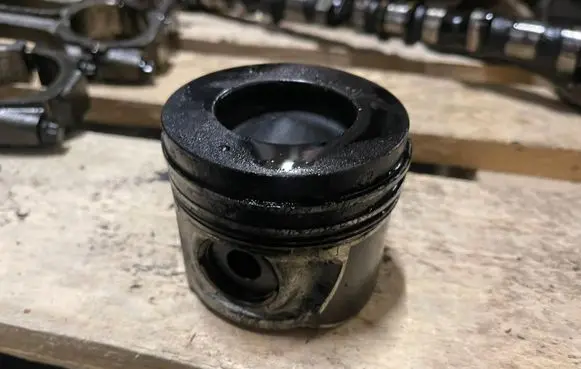 Hyundai Santa Fe Piston 