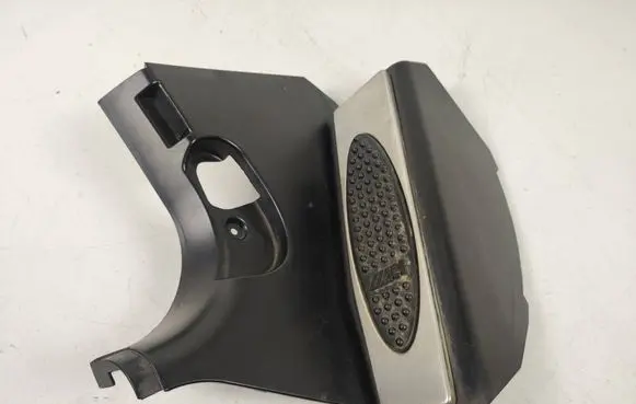 BMW 3 E46 Foot rest pad/dead pedal 7902315 51437902315