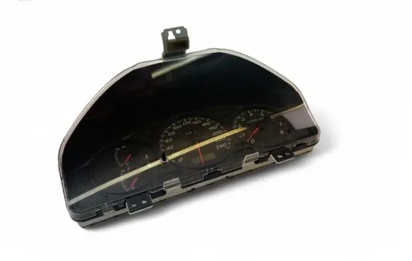 Mazda 626 Speedometer (instrument cluster) KGGG2NC