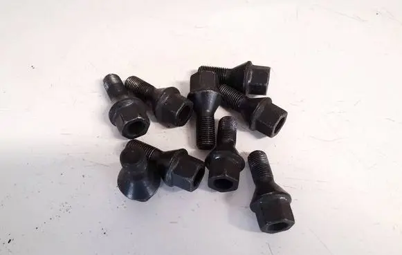 Jeep Renegade Nuts/bolts 
