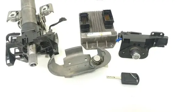 Opel Meriva A Engine ECU kit and lock set 8973509485 1125000163 97350948